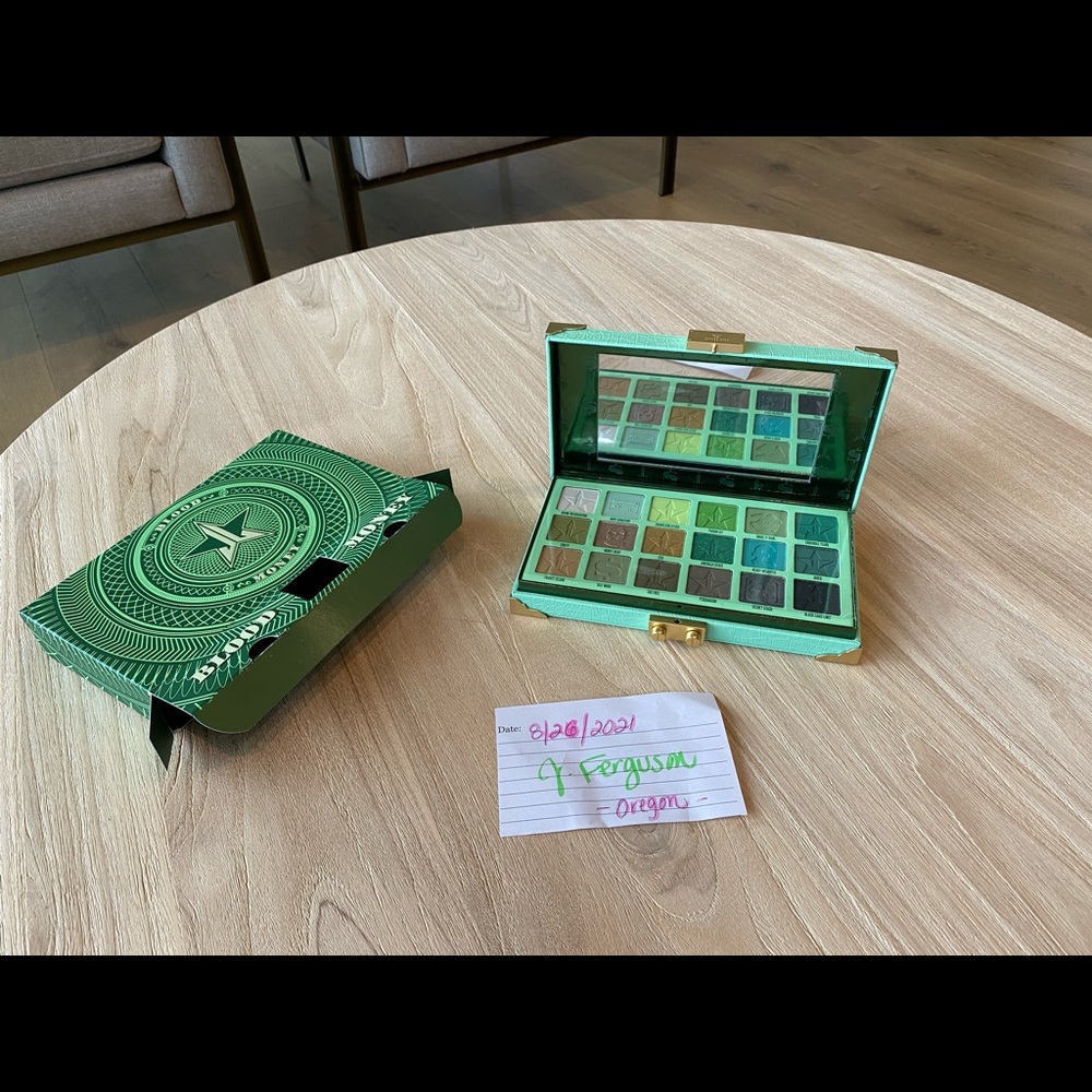 Brand New Jeffree Star Blood Money - FREE JSC GIFT